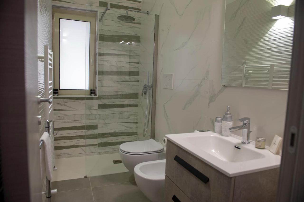 מונופולי Joyce Luxury Suite מראה חיצוני תמונה