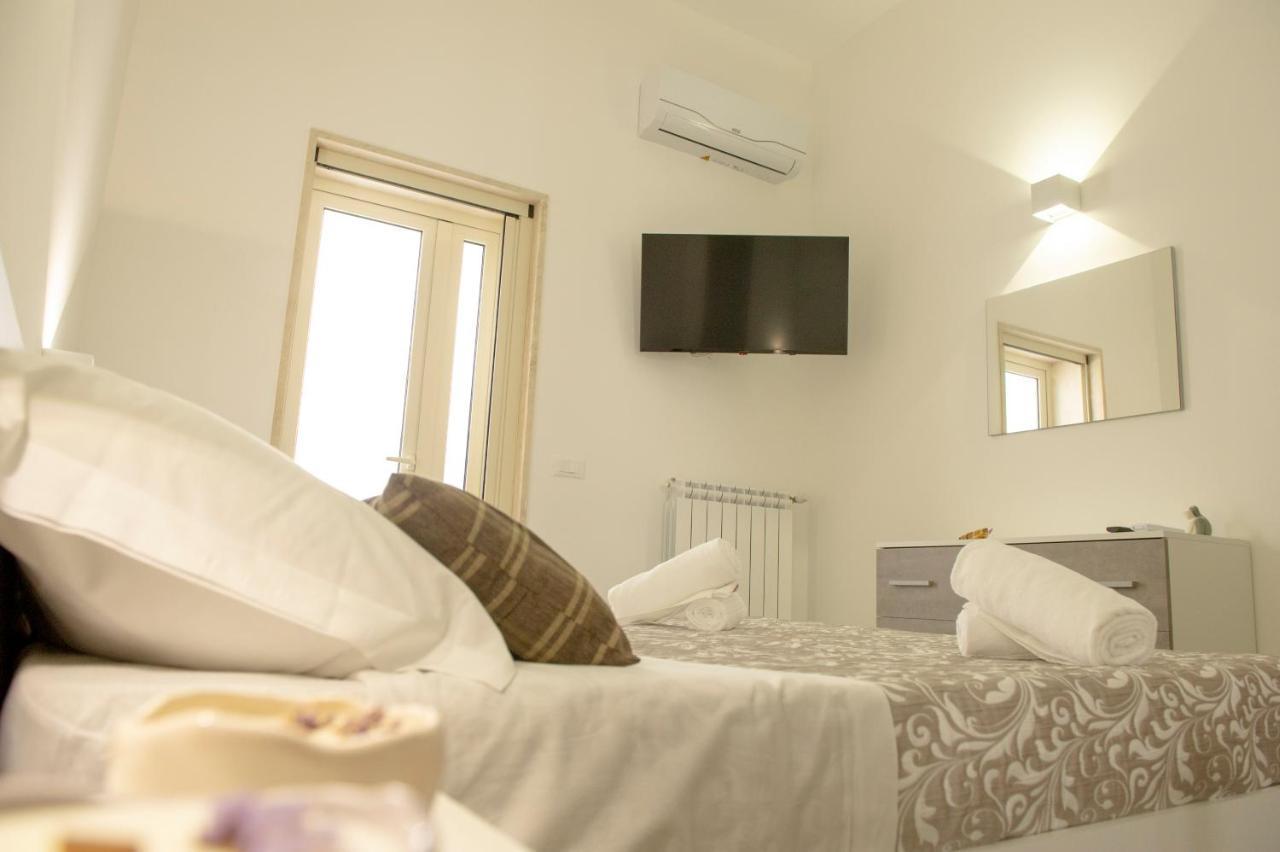 מונופולי Joyce Luxury Suite מראה חיצוני תמונה
